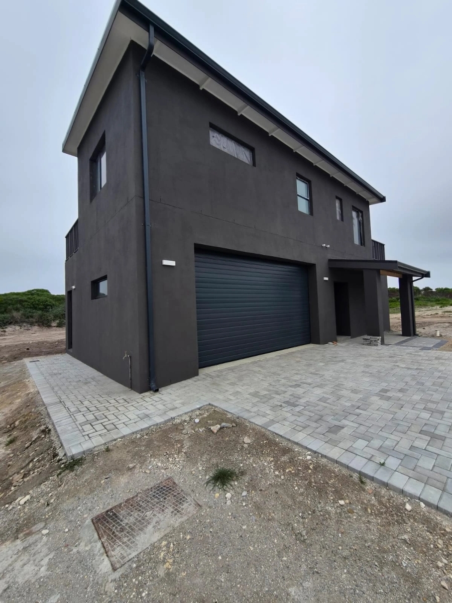 4 Bedroom Property for Sale in Agulhas Western Cape
